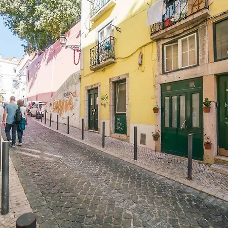 Fantastic Location - Down Town Castle Lisbon